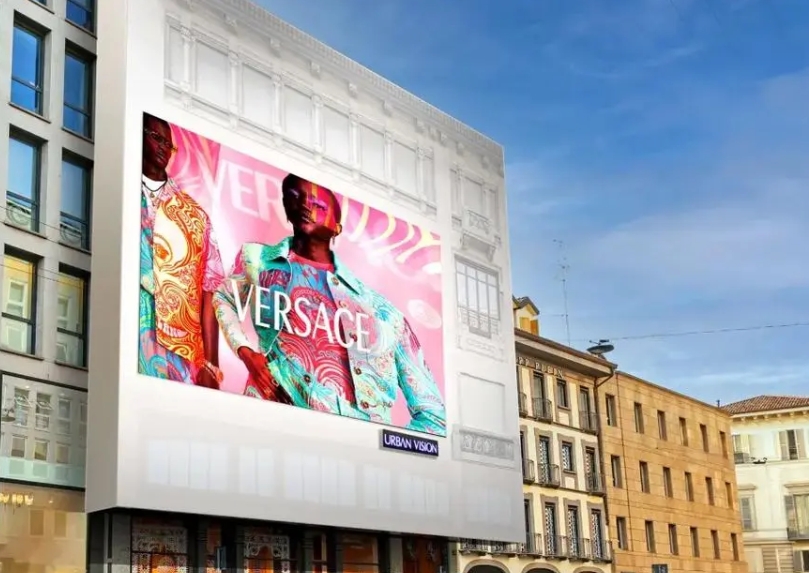 成都LED顯示屏：點亮未來城市的智慧之光